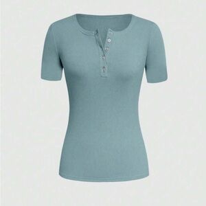 NWOT Ribbed Blue Button Down Short Sleeve Top | Size L (fits like M) | SHEIN